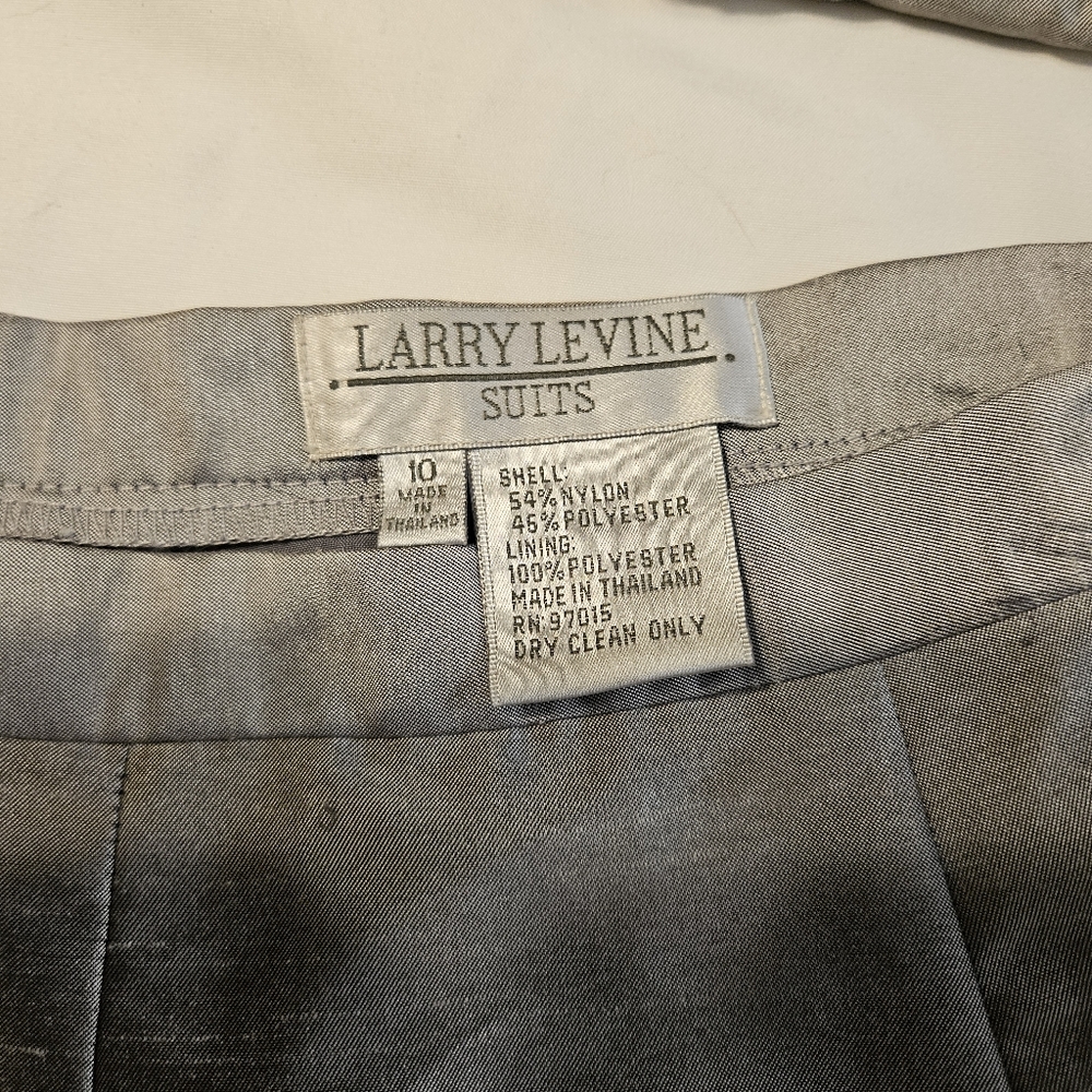 Larry Levine Metallic Gray Skirt And Blazer